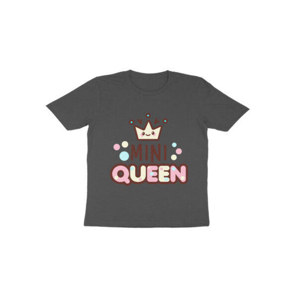 Mini Queen T-Shirt for Kids – Stylish and Comfortable - Image 9